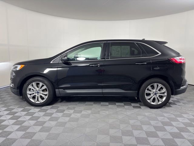 Used 2022 Ford Edge Titanium w/ Equipment Group 301A AWD/4WD image 41