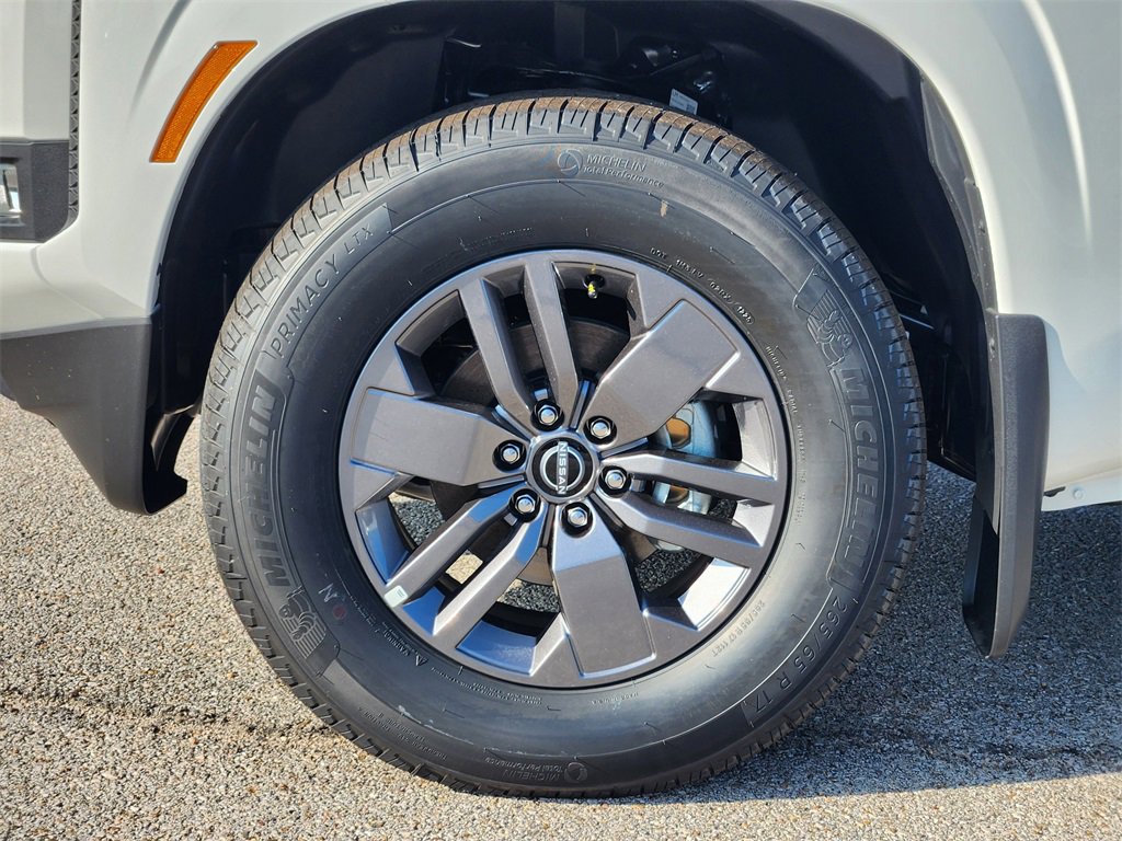 New 2025 Nissan Frontier SV w/ SV Convenience Package image 7