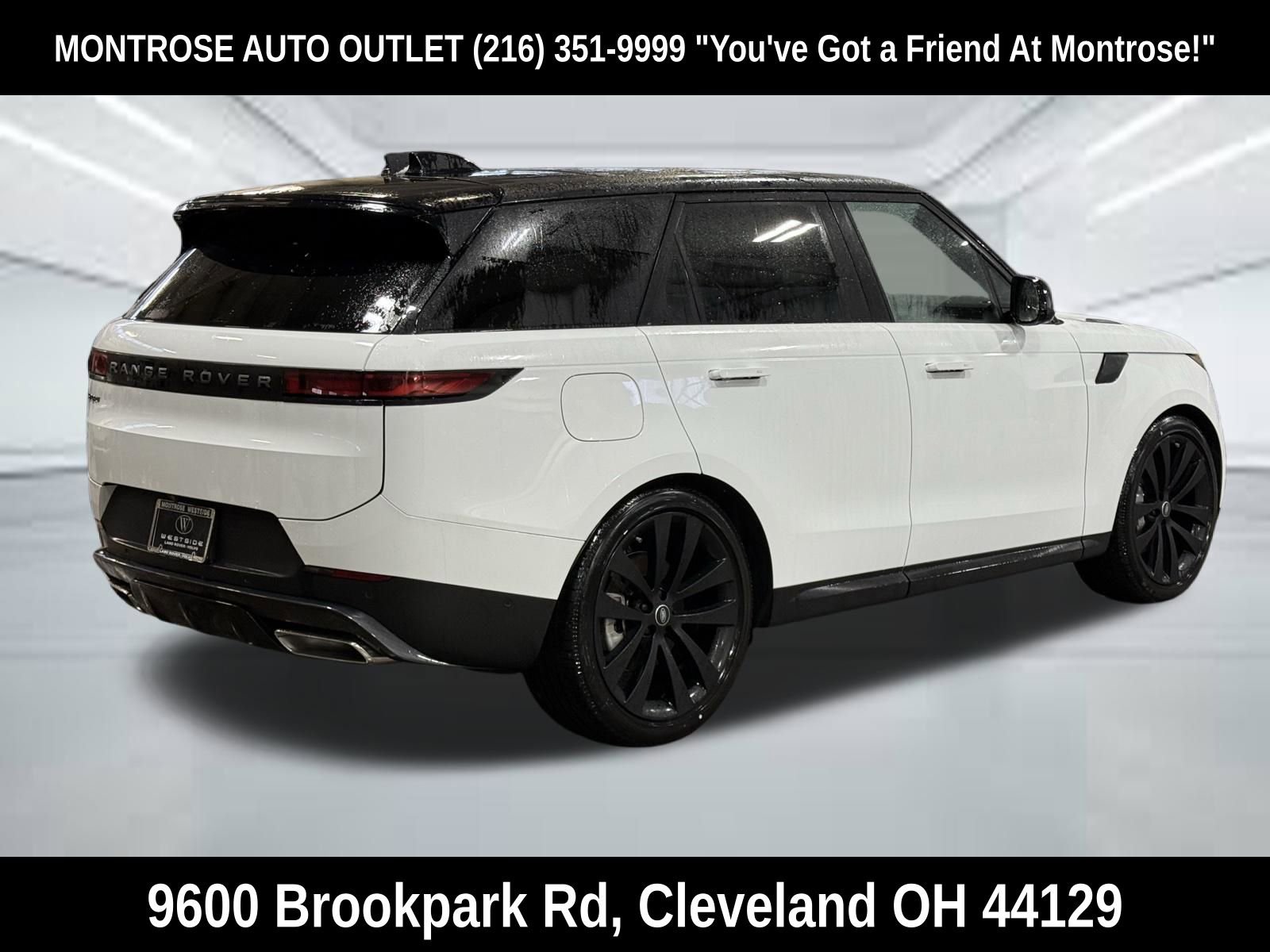 New 2025 Land Rover Range Rover Sport SE AWD/4WD image 5