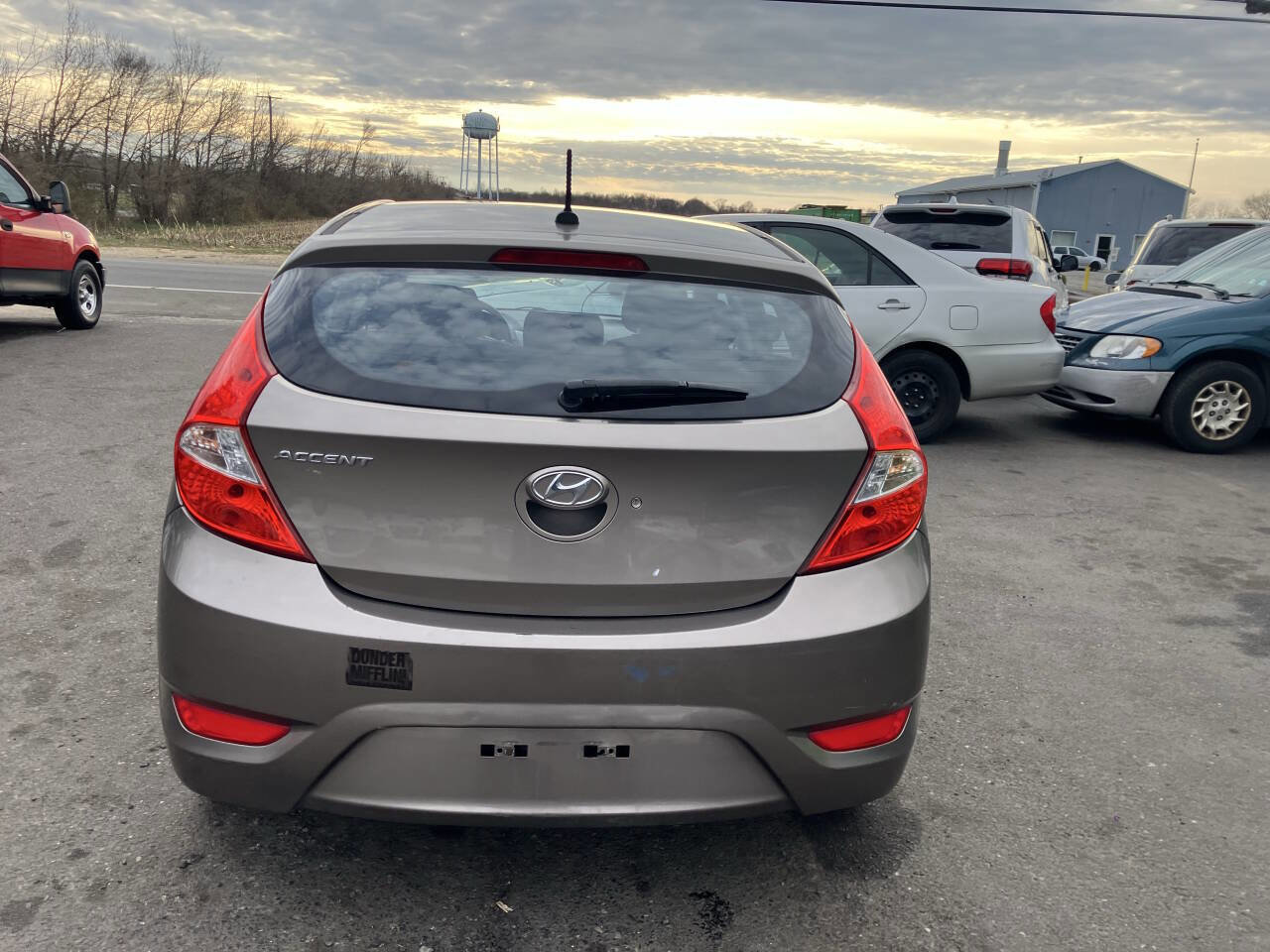 Used 2014 Hyundai Accent GS image 7