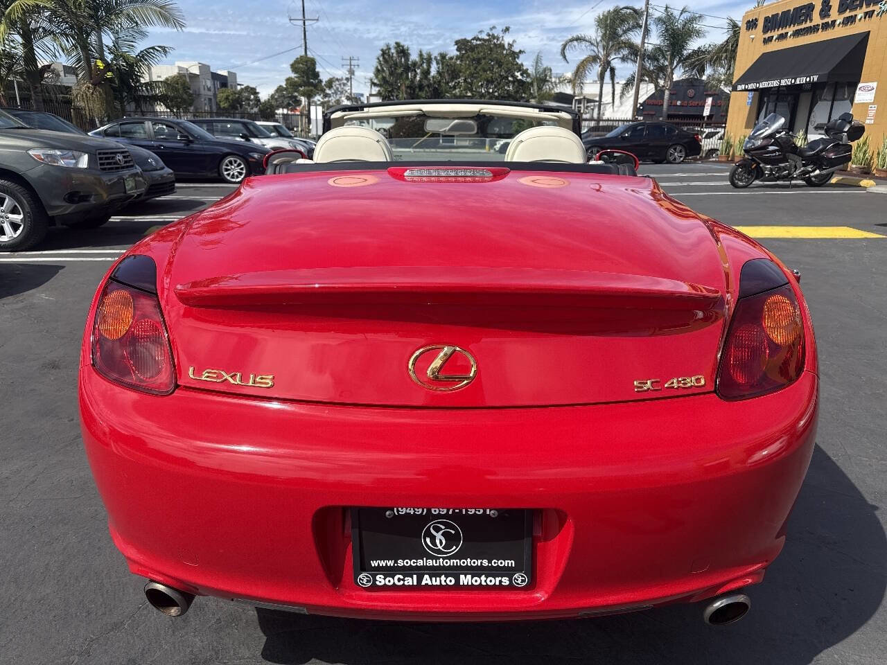 Used 2002 Lexus SC 430 Convertible image 4