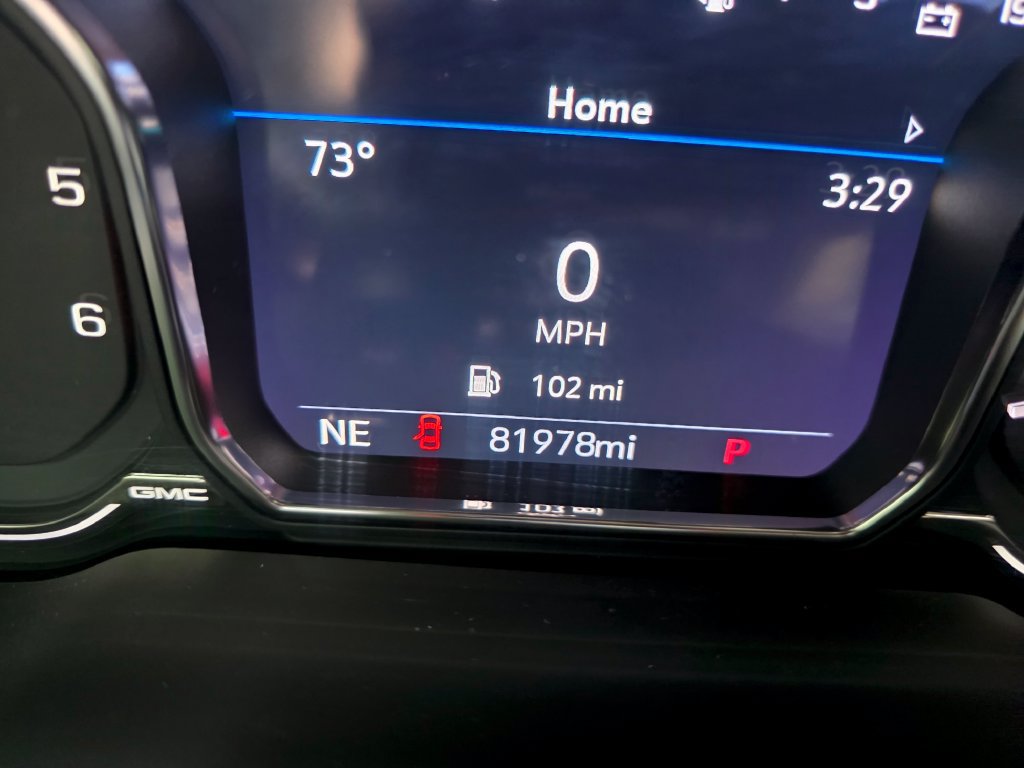 Used 2021 GMC Yukon SLT w/ SLT Premium Package AWD/4WD image 23