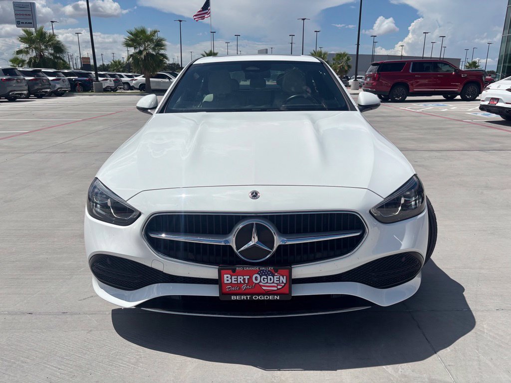 Used 2024 Mercedes-Benz C 300 Sedan image 2