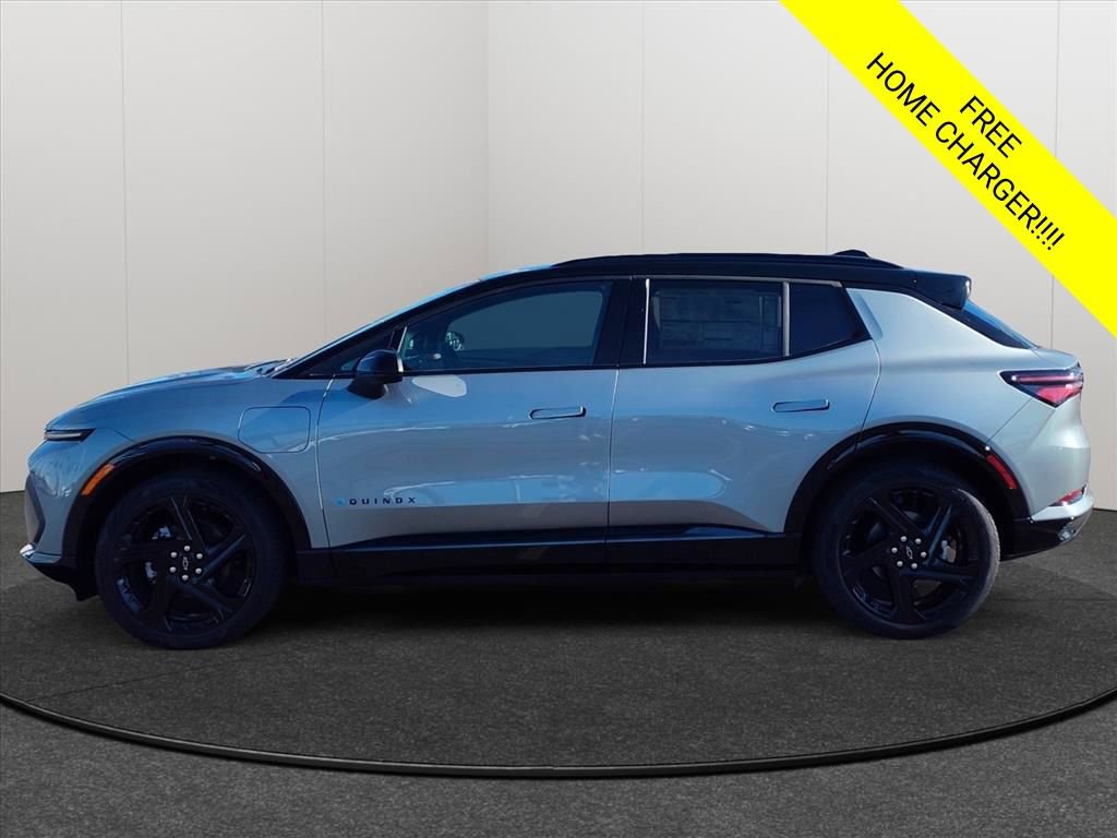 New 2026 Chevrolet Equinox EV RS image 3