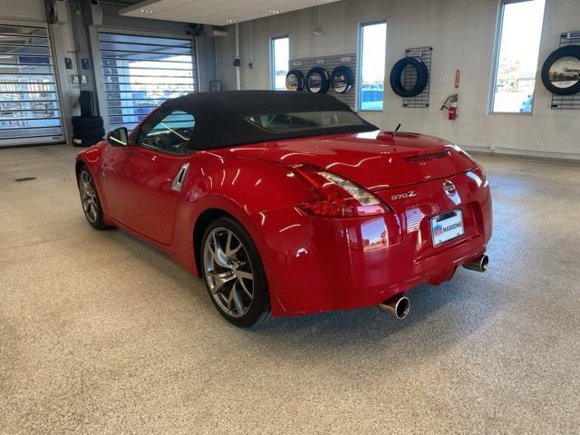 Used 2016 Nissan 370Z Touring Sport image 9