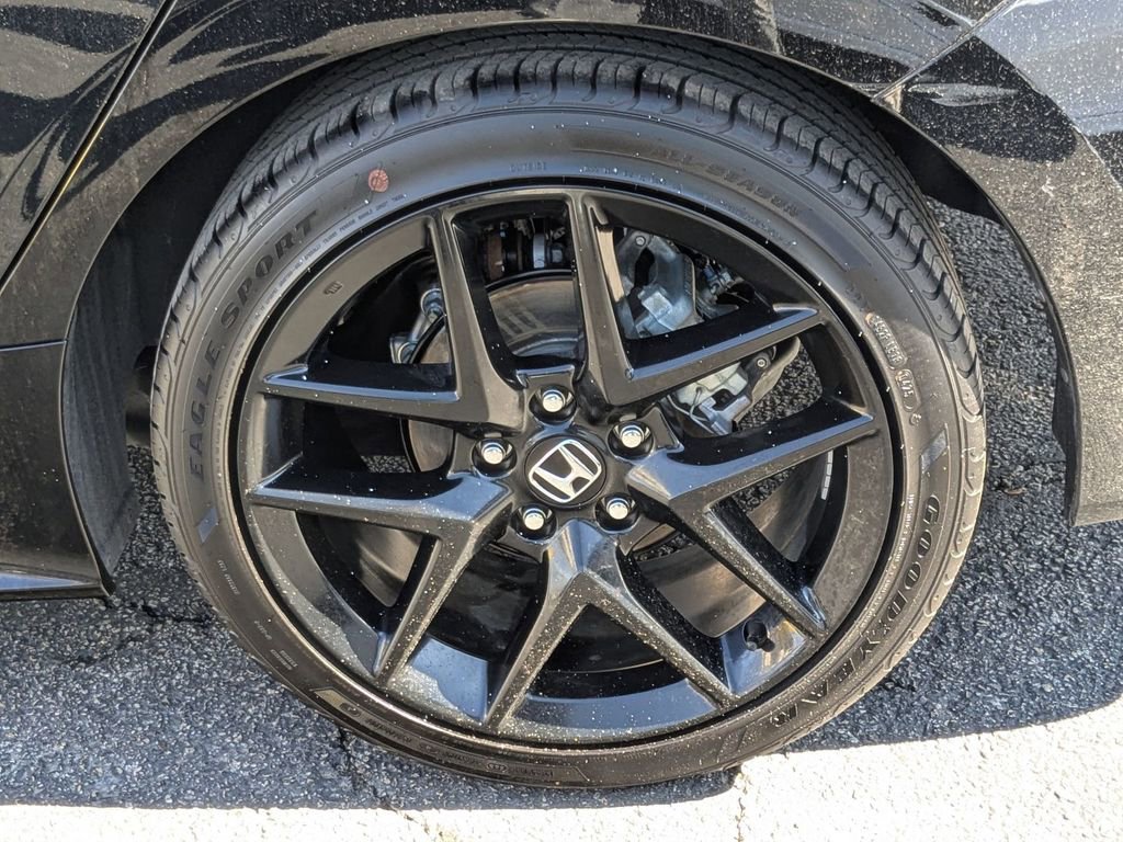 Used 2025 Honda Civic Sport image 25