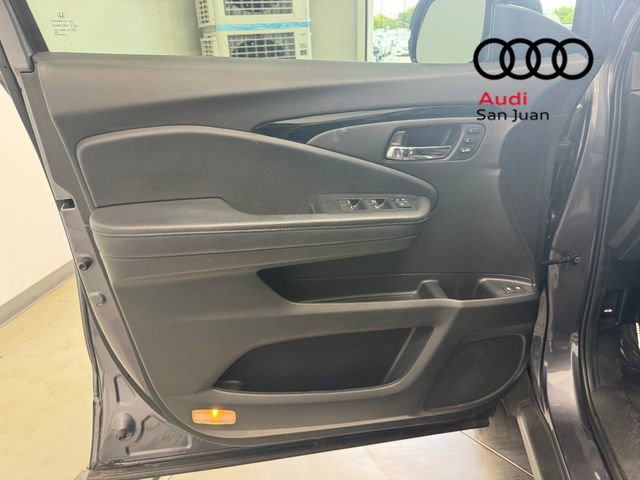 Used 2022 Honda Pilot Touring image 29