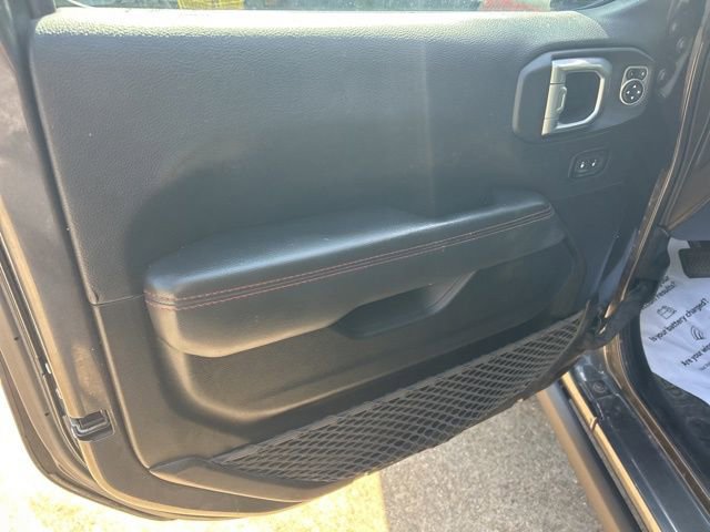 Used 2022 Jeep Gladiator Rubicon w/ Cold Weather Group AWD/4WD image 21