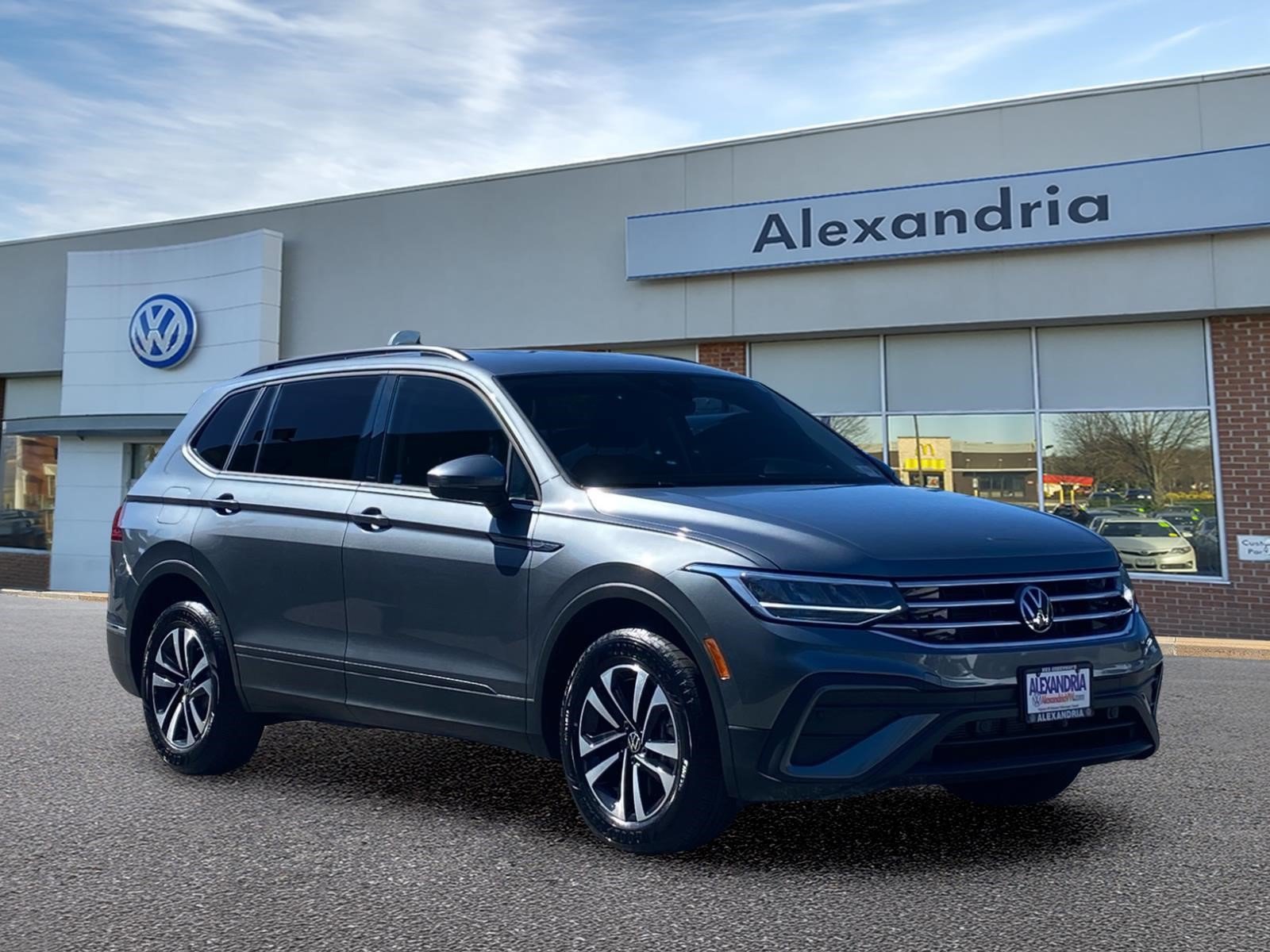 Certified 2024 Volkswagen Tiguan S