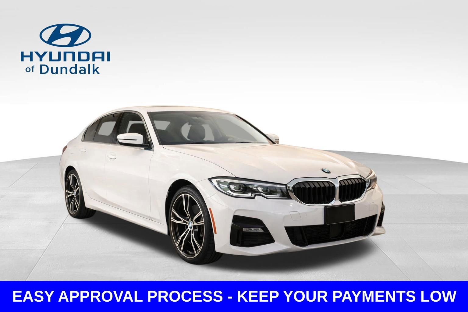 Used 2022 BMW 330i Sedan w/ Driving Assistance Package image 3