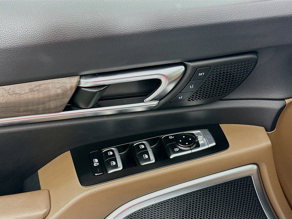 Used 2021 Kia Telluride SX w/ SX Prestige Package image 18