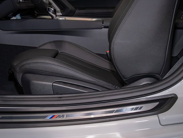 New 2026 BMW Z4 sDrive30i w/ Driving Assistance Package image 17