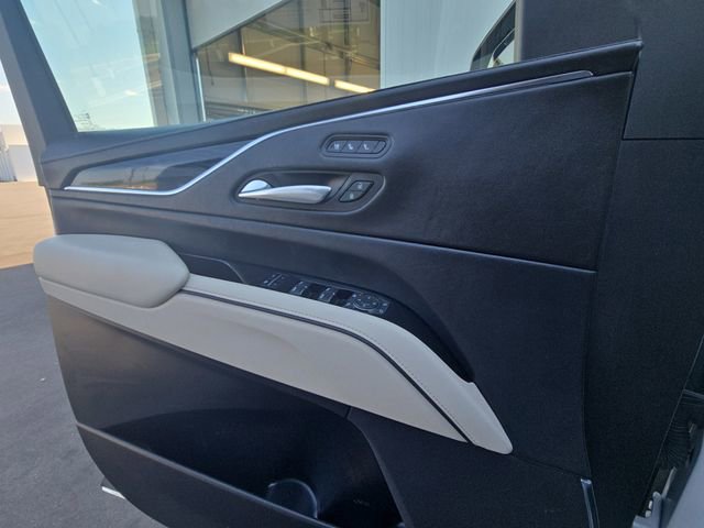 Used 2021 Cadillac Escalade Sport w/ Driver Assist Tech Package AWD/4WD image 12