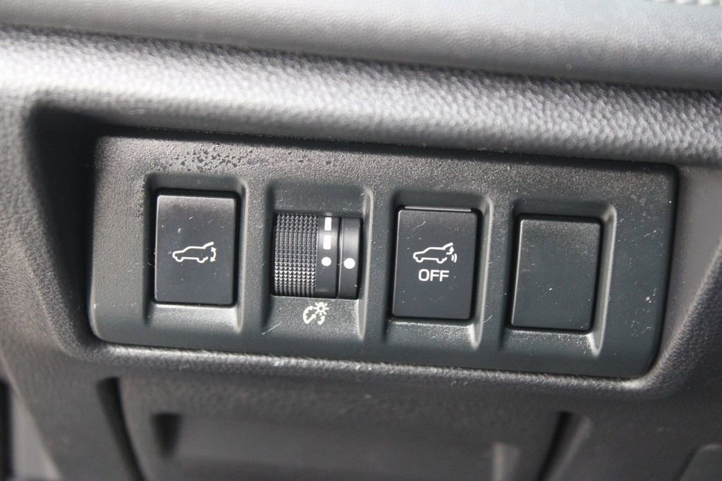 Used 2021 Subaru Outback Touring XT AWD/4WD image 13