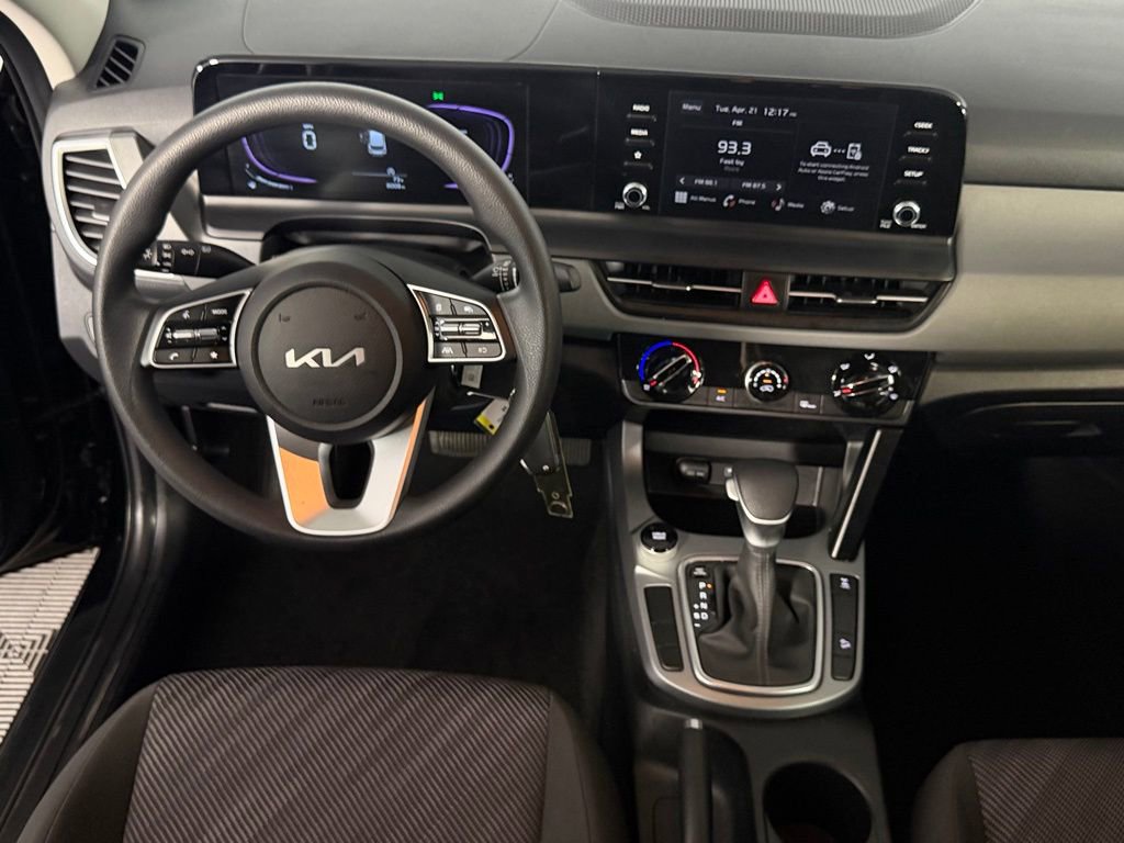 Used 2026 Kia Seltos LX AWD/4WD image 12