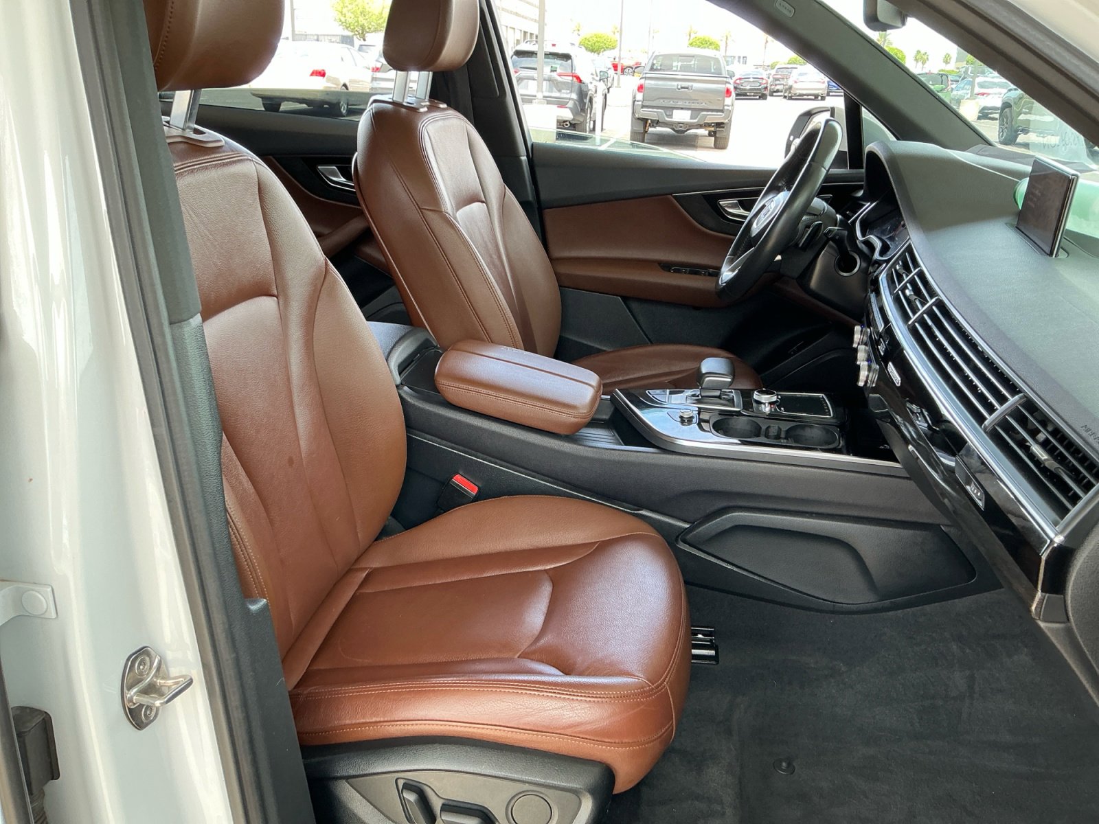 Used 2019 Audi Q7 3.0T Premium AWD/4WD image 18