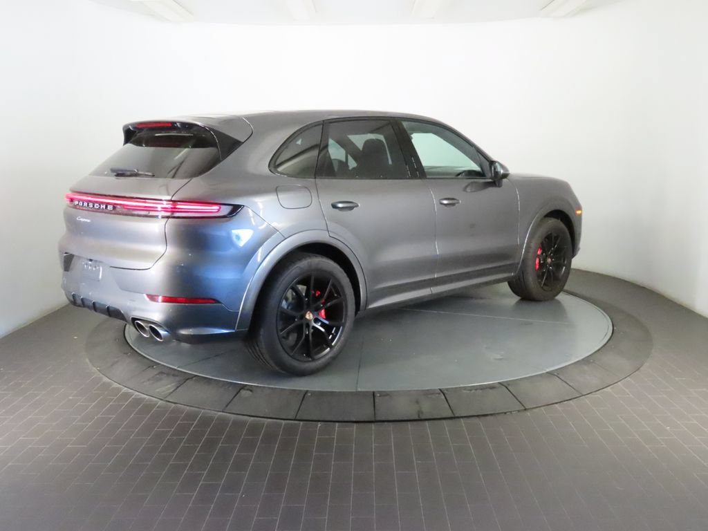 Certified 2026 Porsche Cayenne S AWD/4WD image 7