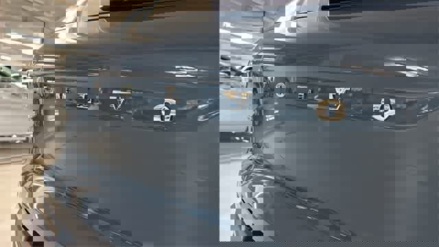 Used 2023 Volvo XC40 Recharge Ultimate w/ Protection Package Premier image 24