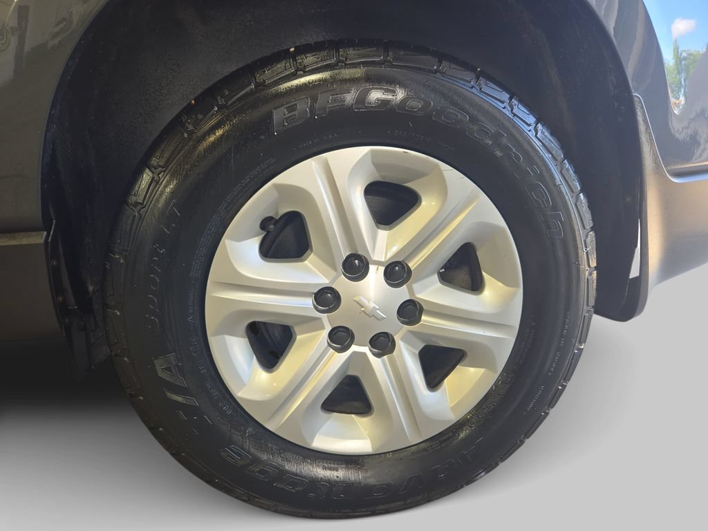 Used 2013 Chevrolet Traverse LS FWD image 36