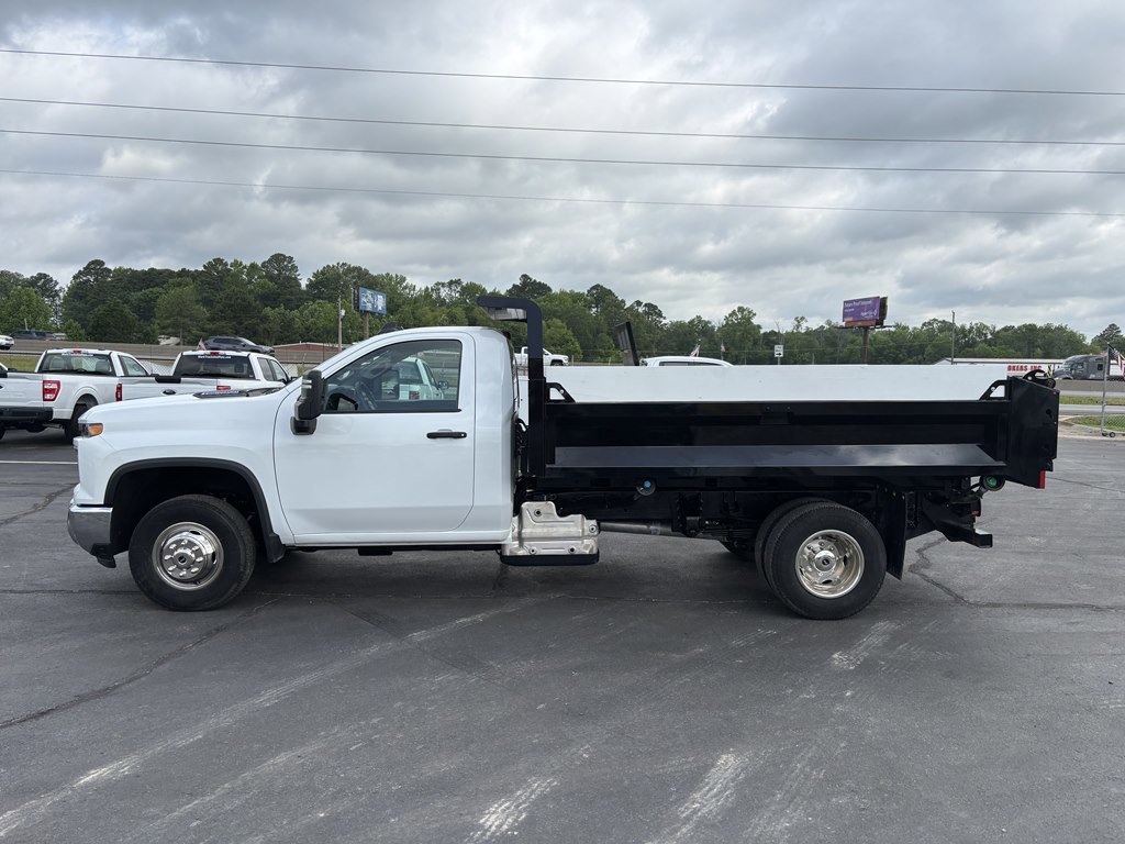 Used 2024 Chevrolet Silverado 3500 W/T w/ WT Convenience Package image 4