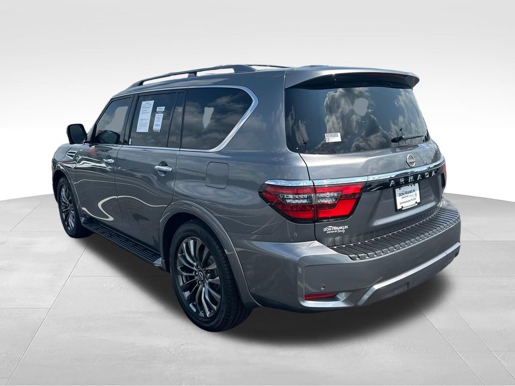 Used 2022 Nissan Armada Platinum w/ Captain's Chairs Package RWD image 3
