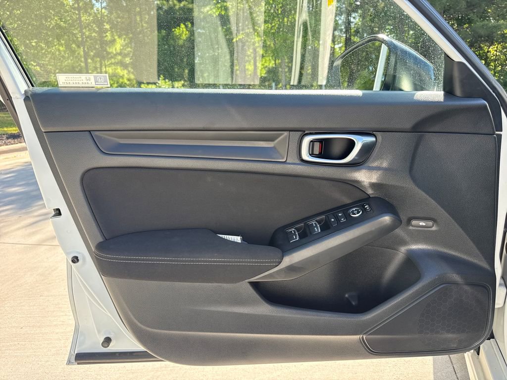 Used 2023 Honda Civic Sport image 14