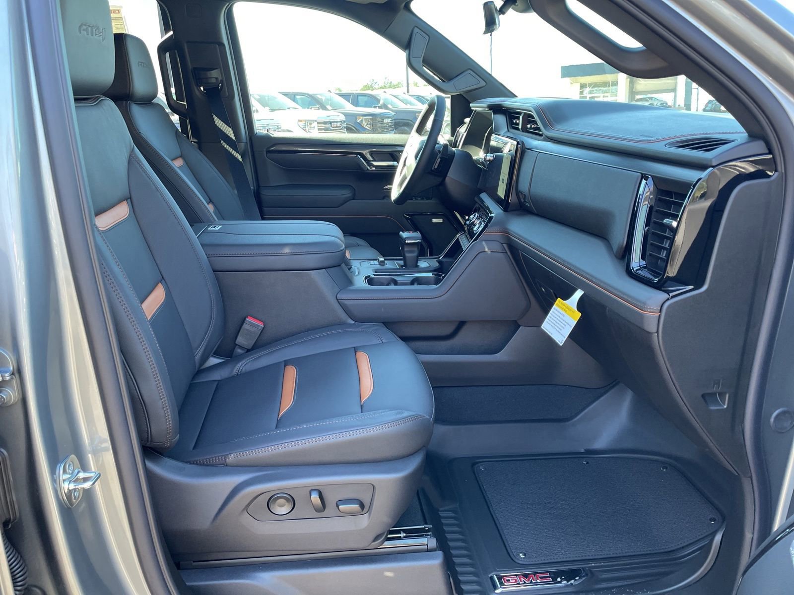 New 2026 GMC Sierra 1500 AT4 w/ AT4 Premium Package image 28