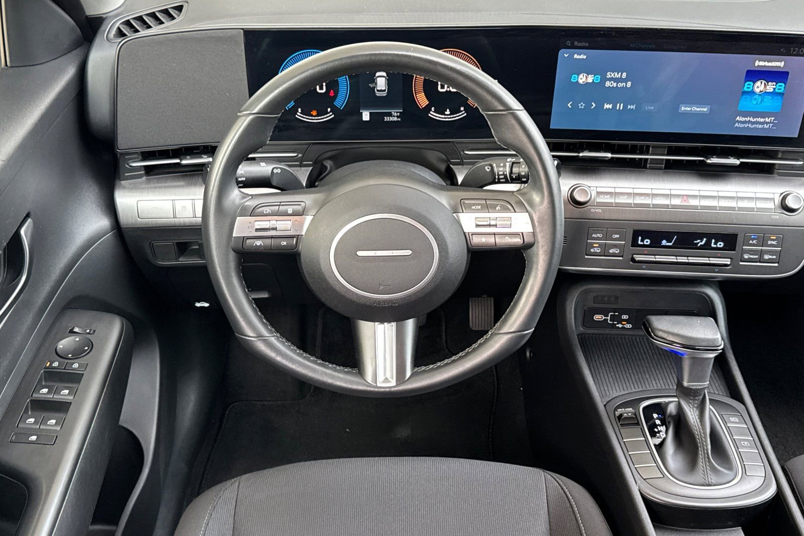 Used 2024 Hyundai Kona SEL FWD image 15