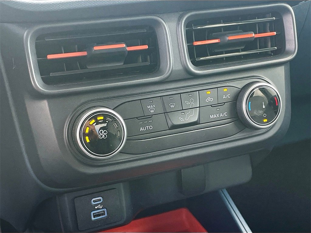 Used 2024 Ford Maverick XLT image 15