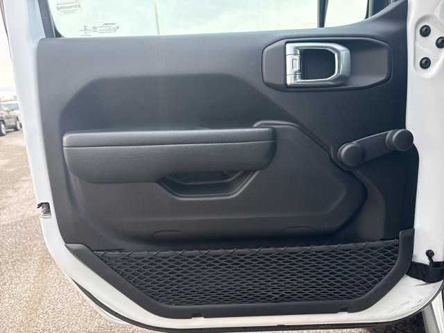 Used 2022 Jeep Wrangler Unlimited Sport image 13