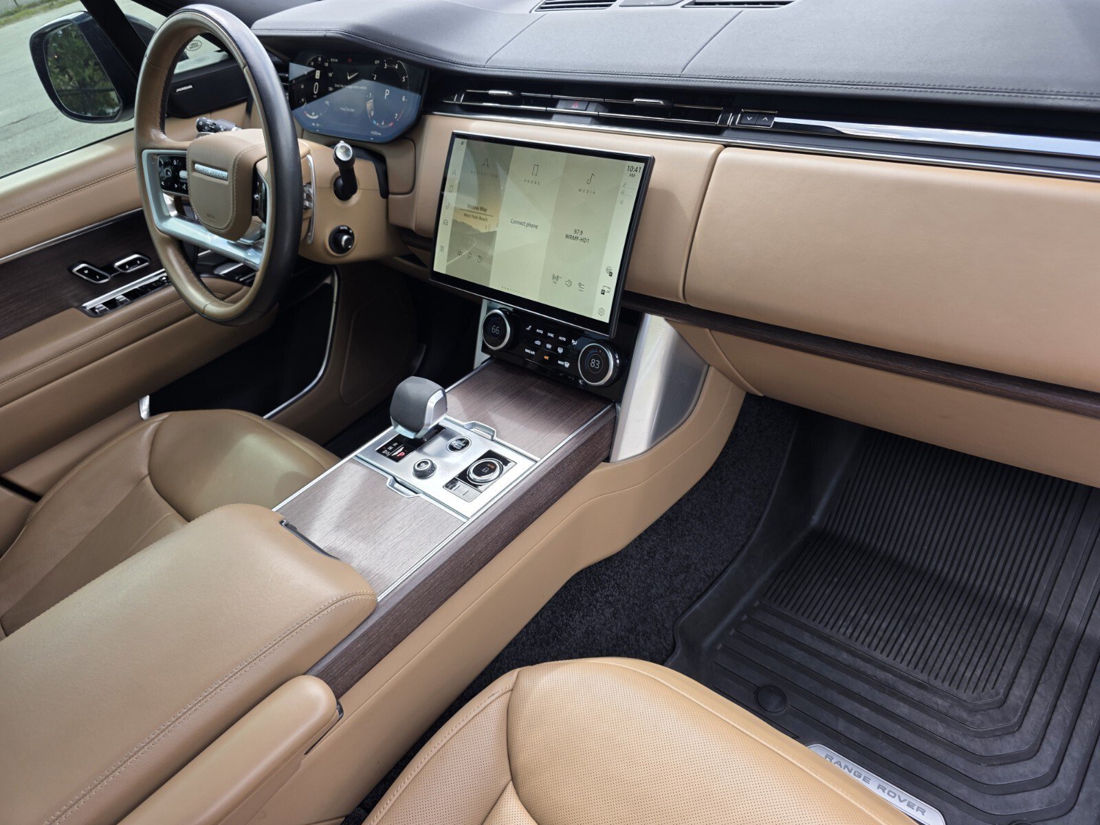 Used 2023 Land Rover Range Rover SE AWD/4WD image 27