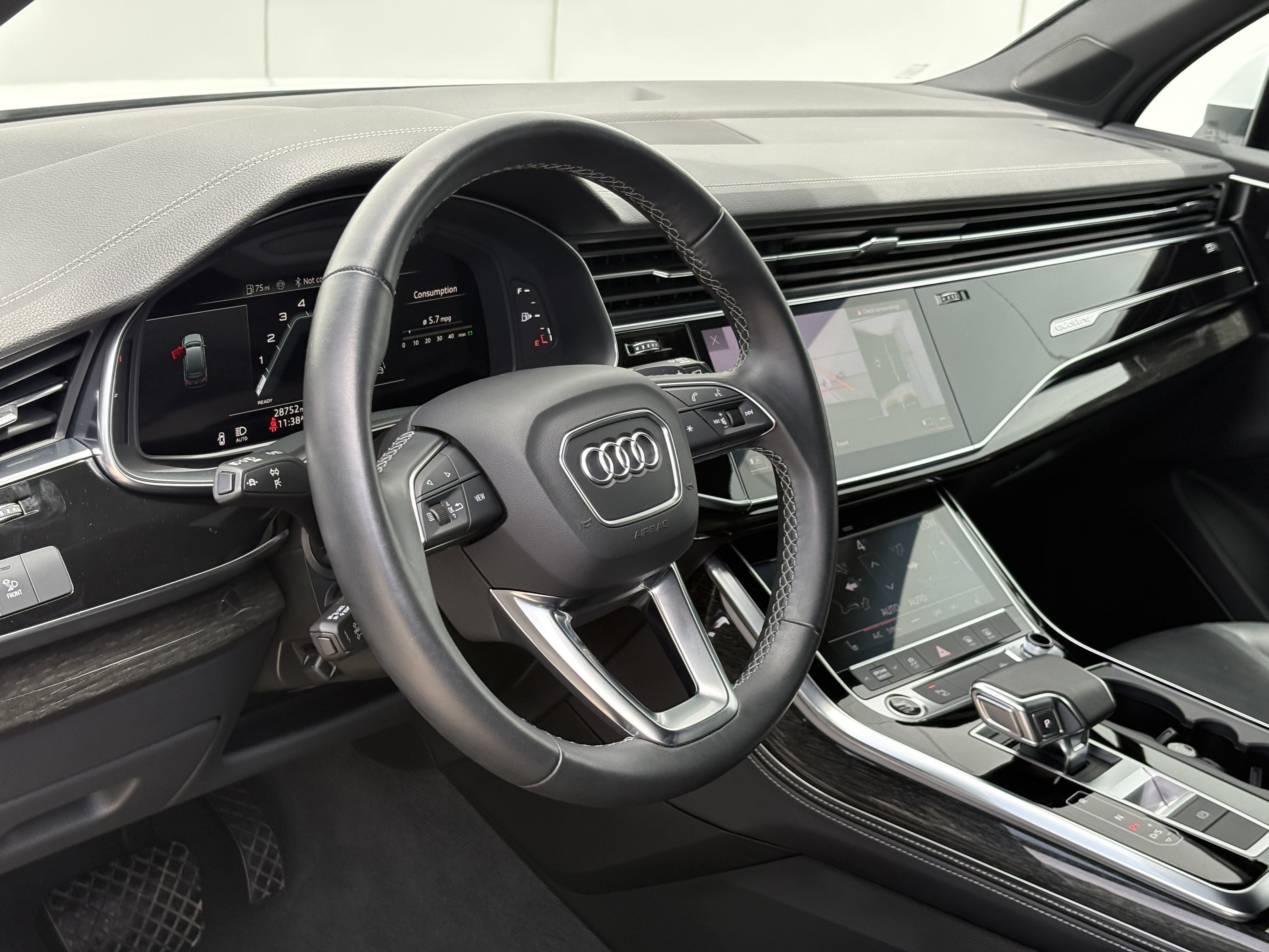 Used 2025 Audi Q7 3.0T Premium Plus AWD/4WD image 16
