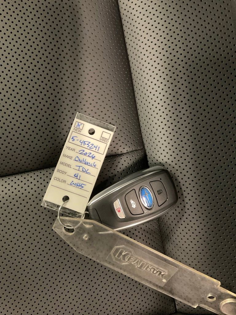 New 2026 Subaru Outback Touring XT w/ Touring Package image 36