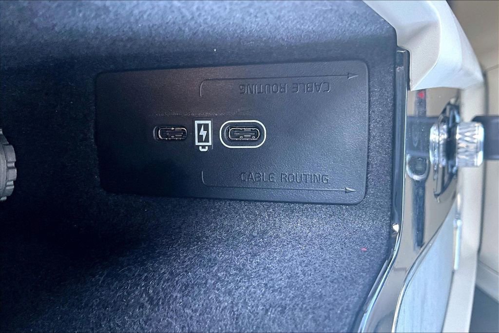 Used 2024 Volvo S60 B5 Plus image 33