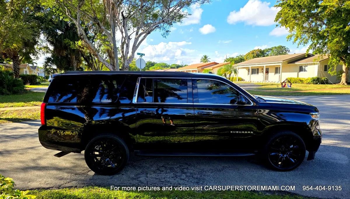 Used 2018 Chevrolet Suburban LT RWD image 79