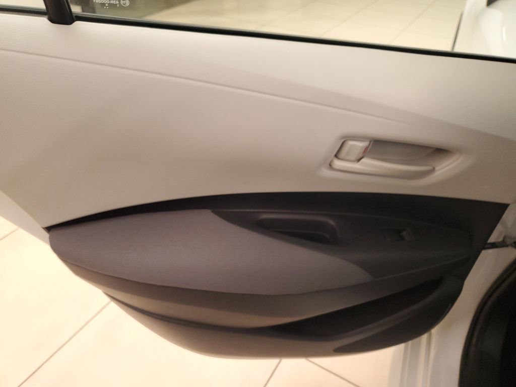 Used 2023 Toyota Corolla LE image 13