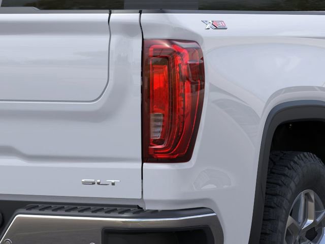 New 2026 GMC Sierra 1500 SLT image 11