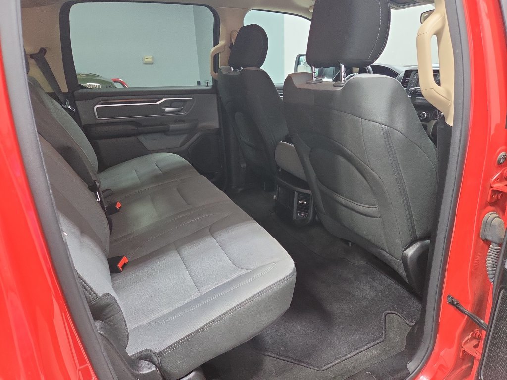 Used 2020 RAM 1500 Big Horn AWD/4WD image 15