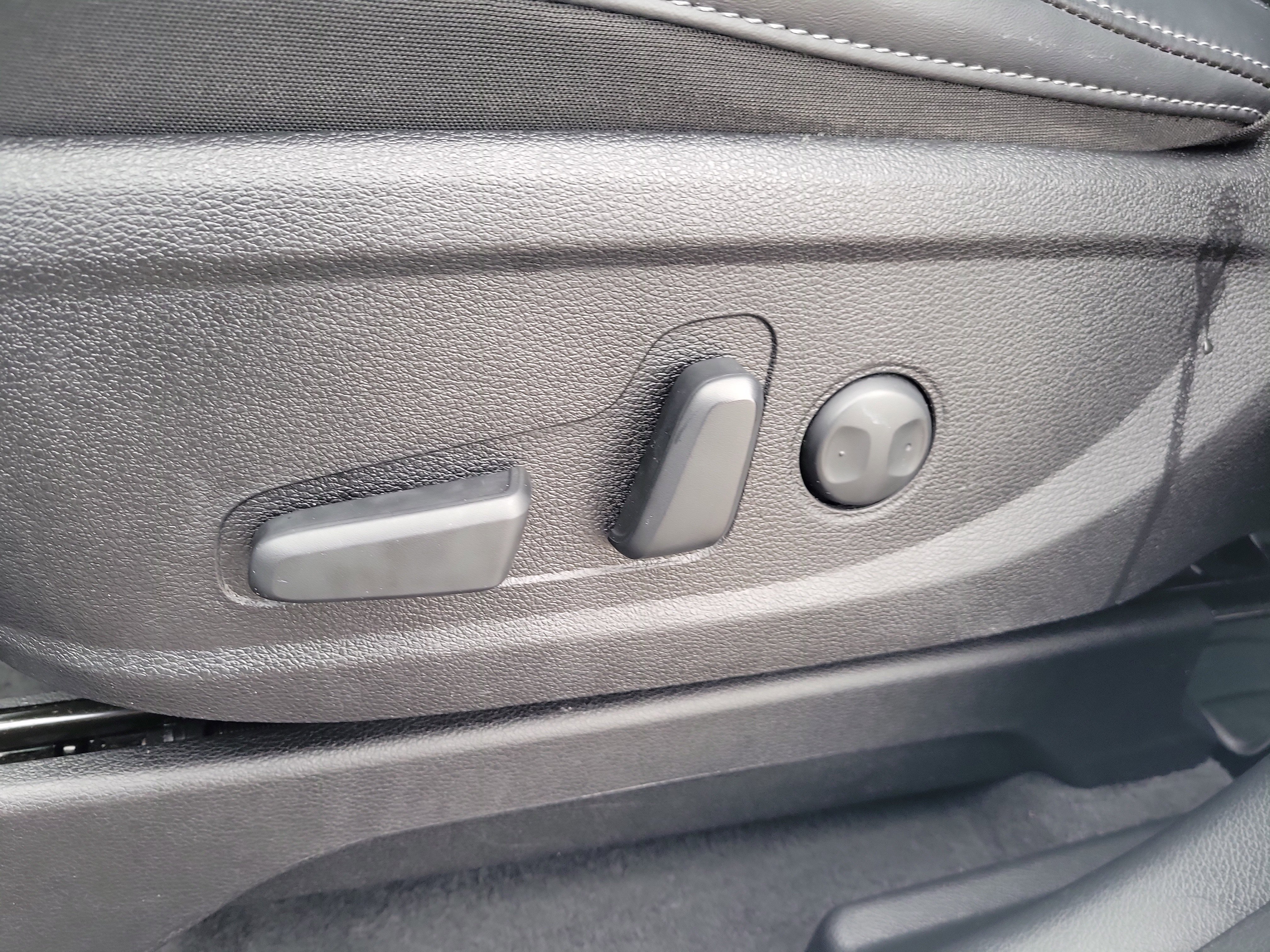 Used 2024 Kia Telluride S w/ S Sunroof Package image 17