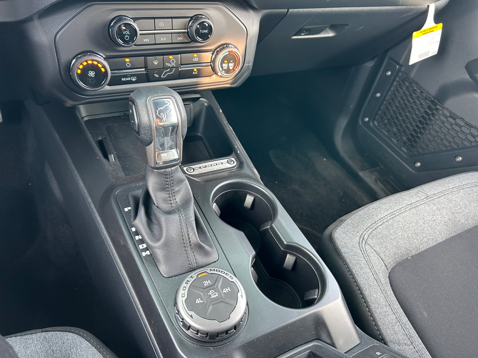 New 2025 Ford Bronco 4-Door AWD/4WD image 15
