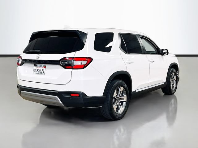 Used 2023 Honda Pilot EX-L image 7