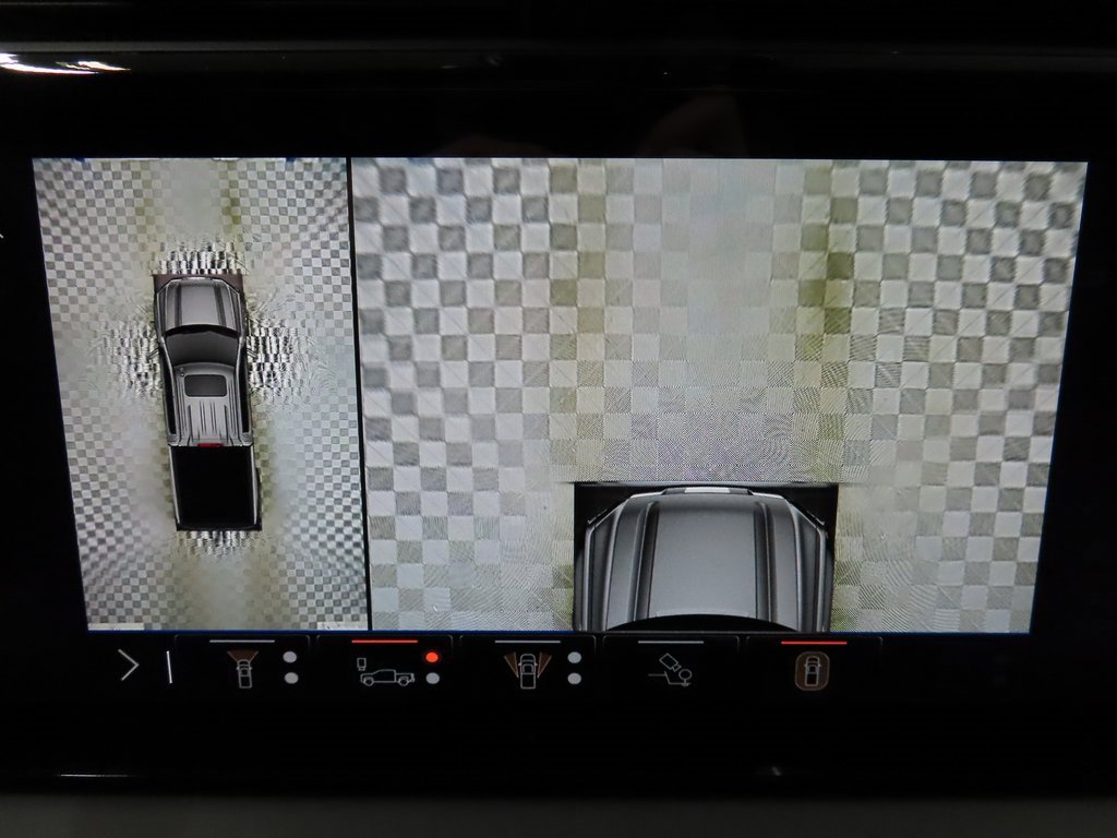 Used 2025 GMC Sierra 1500 Denali Ultimate image 18