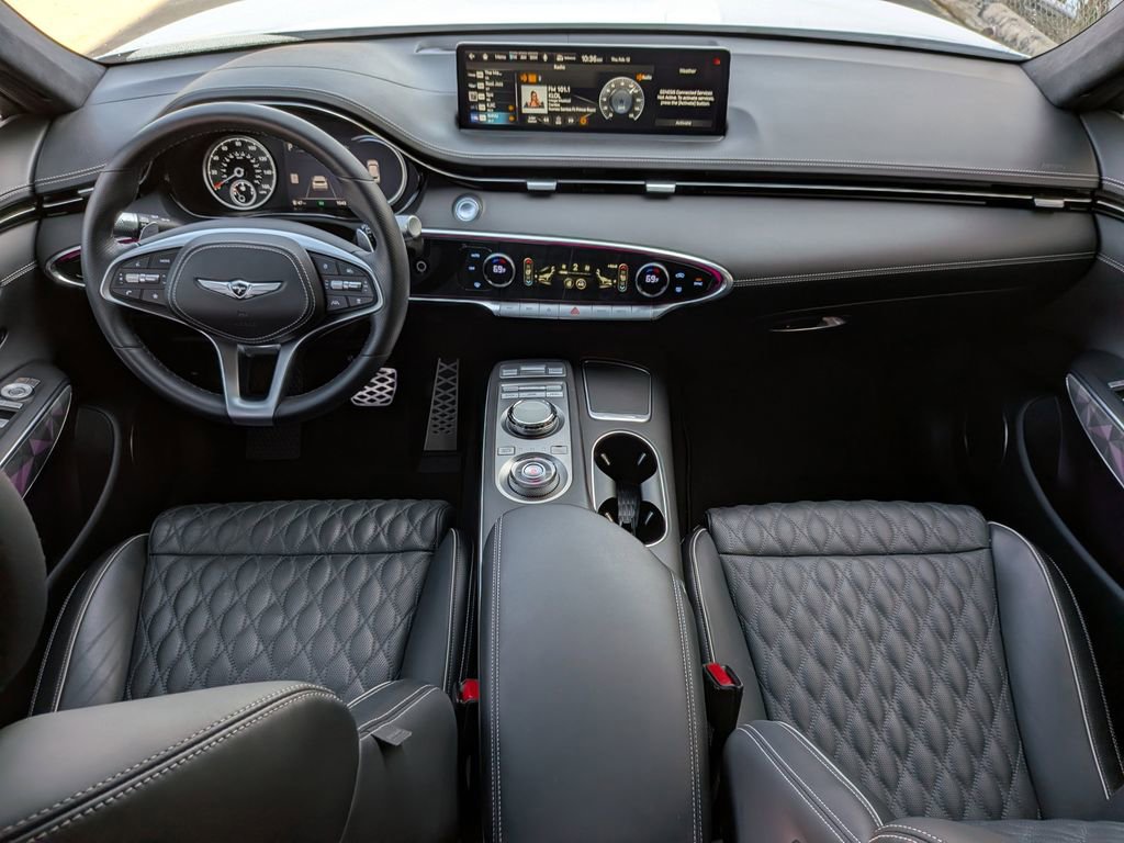 Used 2025 Genesis GV70 3.5T Sport w/ Sport Advanced Package image 29