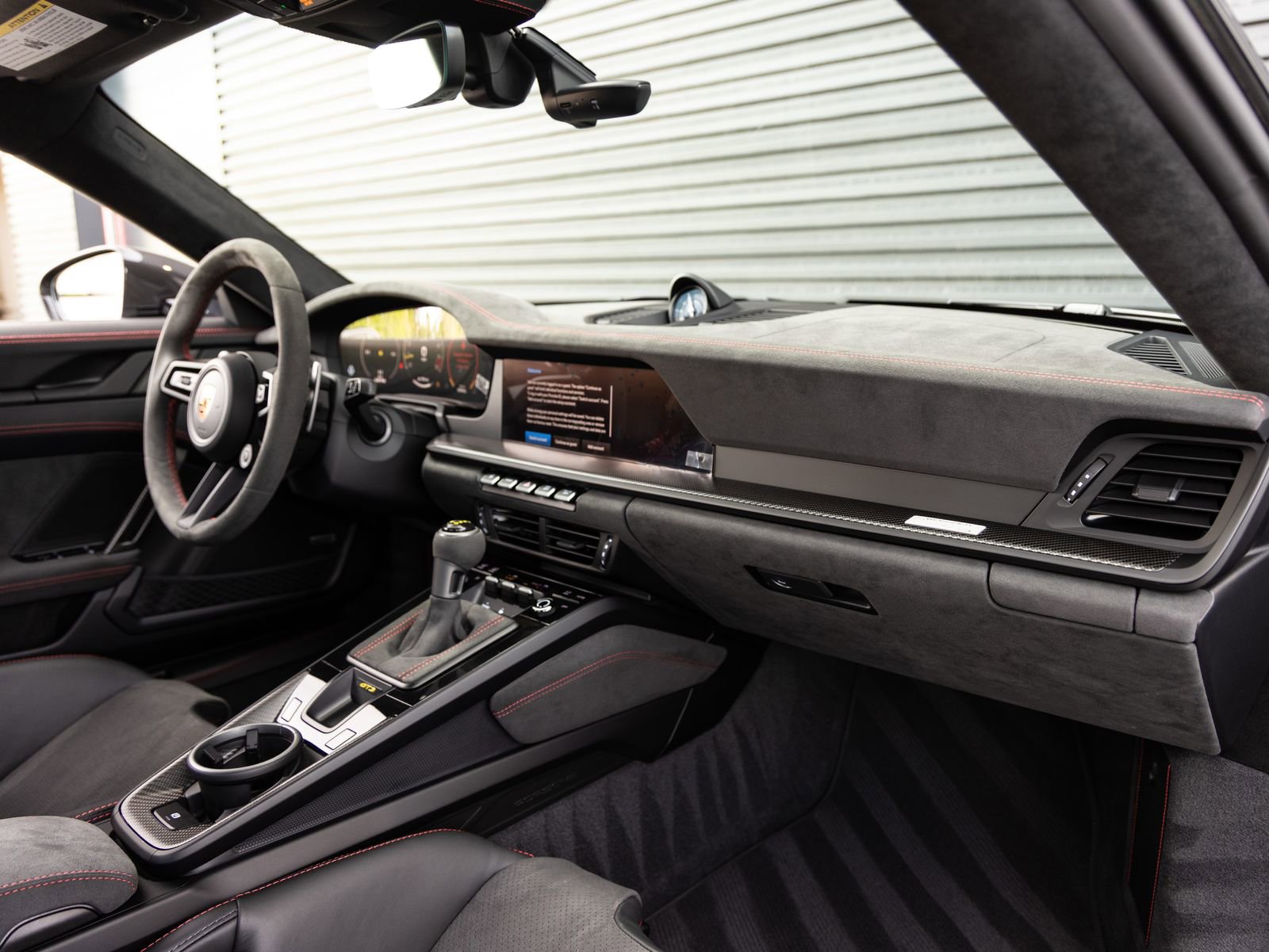 Certified 2025 Porsche 911 GT3 image 31