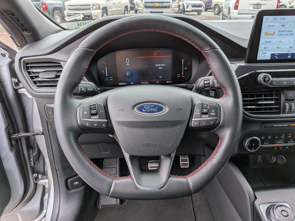 Used 2024 Ford Escape ST-Line image 17