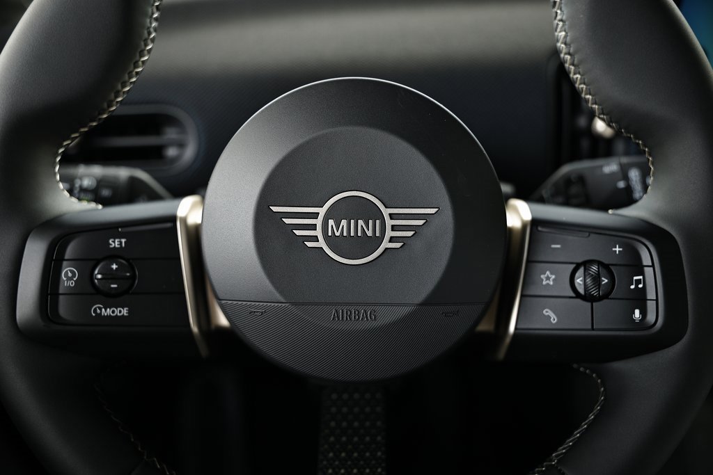 New 2025 MINI Cooper S image 33