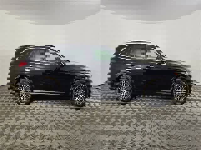 Certified 2025 Mercedes-Benz GLC 300 4MATIC image 17