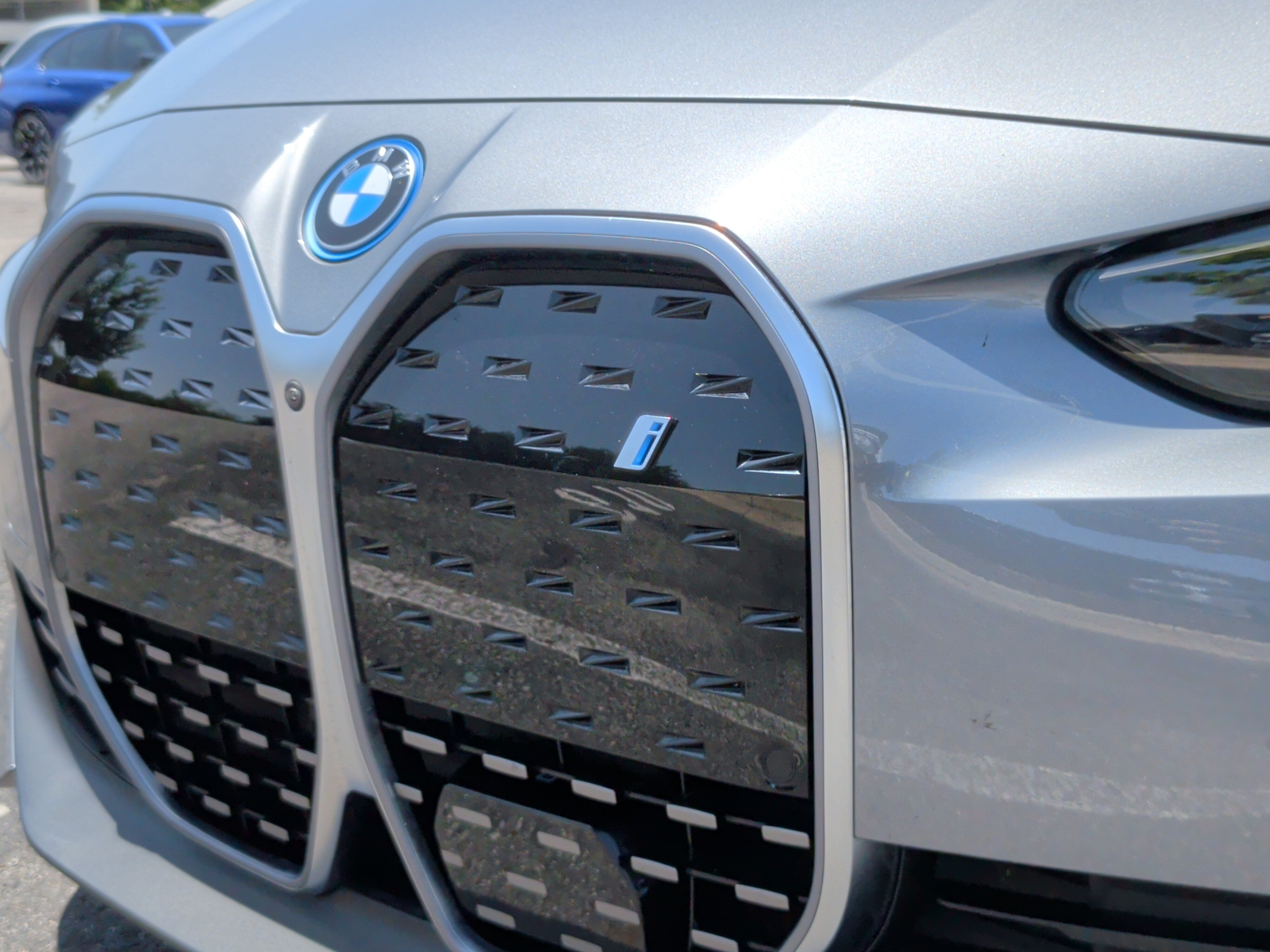 Used 2024 BMW i4 eDrive35 w/ Premium Package RWD image 13