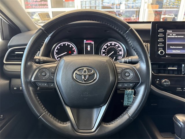 Used 2023 Toyota Camry SE image 15