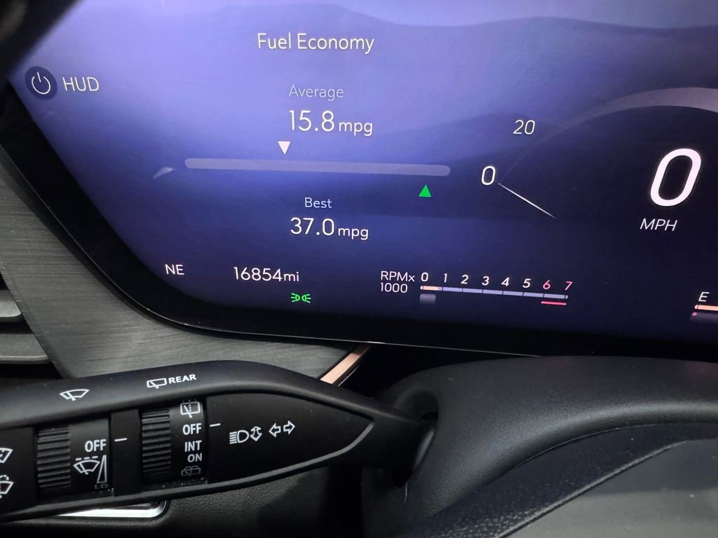Certified 2025 Buick Envision Sport Touring image 18